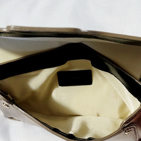 Kate Spade Envelope Clutch Wristlet or short strap wallet Gold - Picture 5 of 9